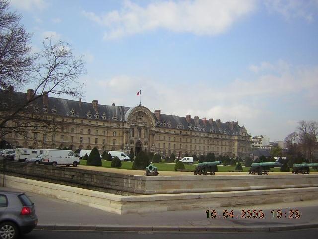 Paris April 06 097.JPG